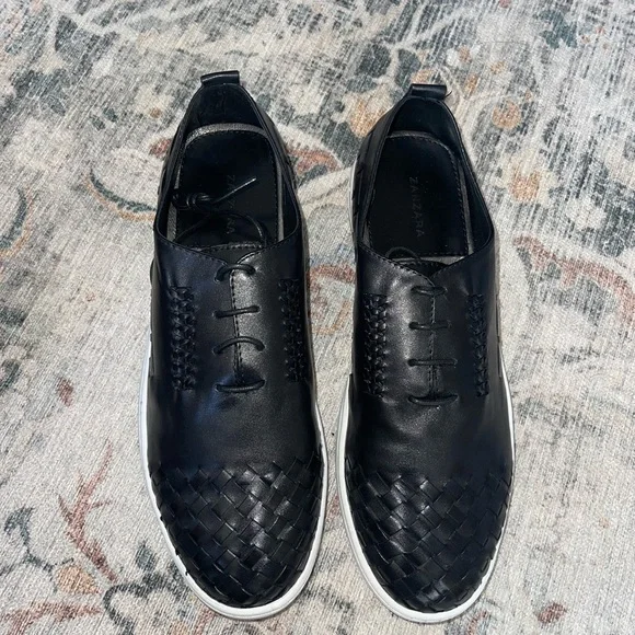 Zanzara Digital Woven Cap Toe Sneaker - Picture 2 of 9